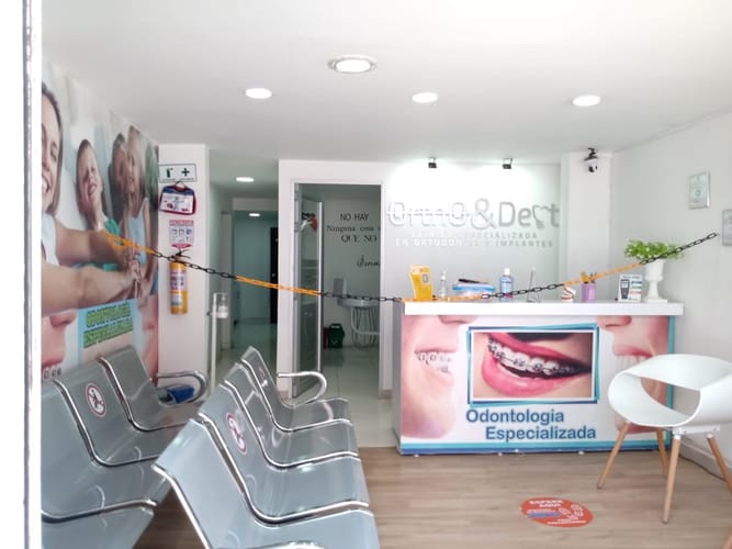 Casa de 3 alcobas en venta en Nueva Granada, Bogotá, 225 m² · foto 2 de 13