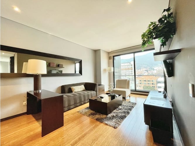 Apartamento en venta en Chico Norte, Bogotá · foto 2 de 24