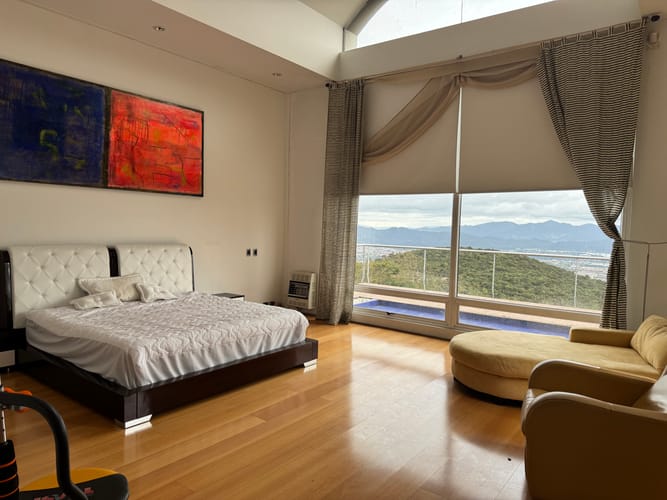 Casa de 6 alcobas en venta en Sindamanoy, Chía · foto 4 de 24