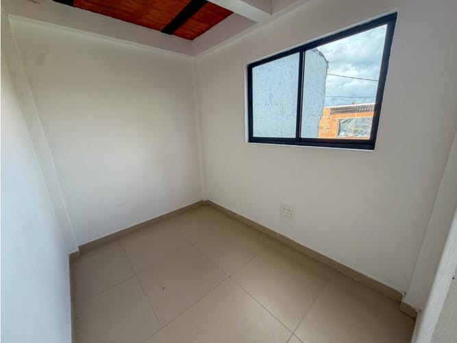 Casa de 5 alcobas en venta en San Isidro, Bogotá, 160 m² · foto 17 de 21