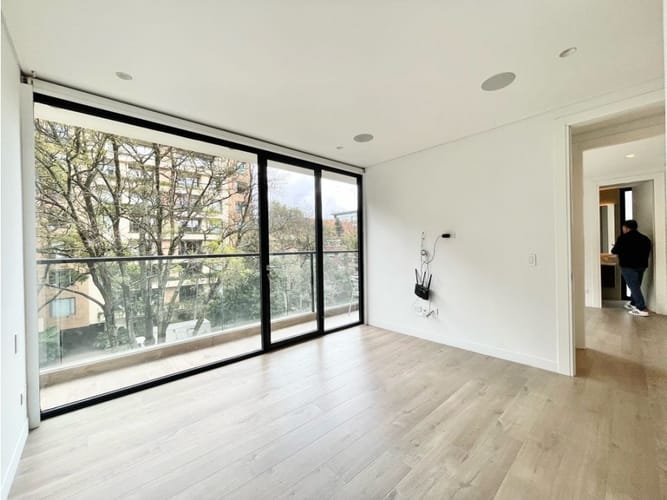 Apartamento de 2 alcobas en venta en Chico Norte, Bogotá, 105 m² · foto 12 de 23