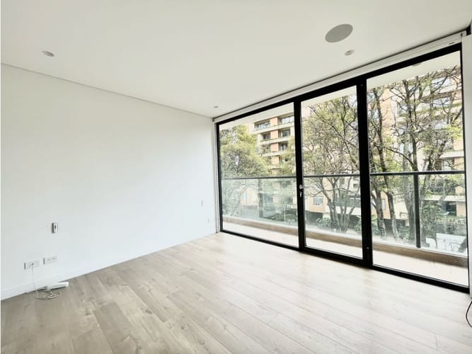 Apartamento de 2 alcobas en venta en Chico Norte, Bogotá, 105 m² · foto 15 de 23