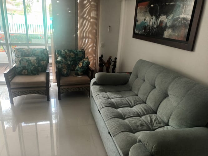 Apartamento de 3 alcobas en arriendo en Ricaurte, 70 m² · foto 2 de 14