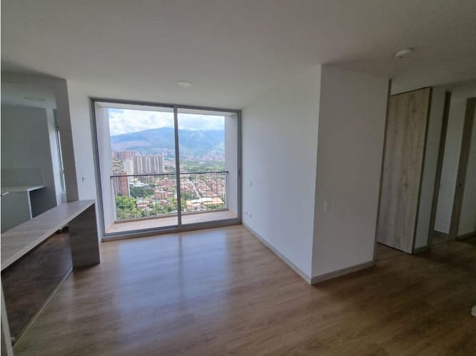 Apartamento de 3 alcobas en venta en Machado, Copacabana, 66 m² · foto 11 de 19