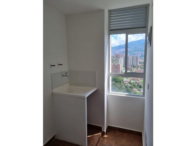 Apartamento de 3 alcobas en venta en Machado, Copacabana, 66 m² · foto 16 de 19
