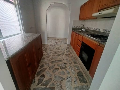Apartamento de 4 alcobas en arriendo en El Portal, Itagüí, 110 m² · foto 4 de 22