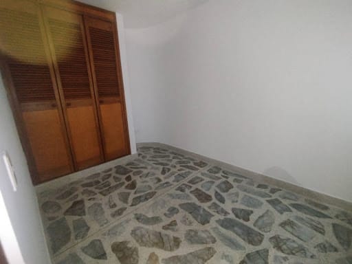 Apartamento de 4 alcobas en arriendo en El Portal, Itagüí, 110 m² · foto 15 de 22