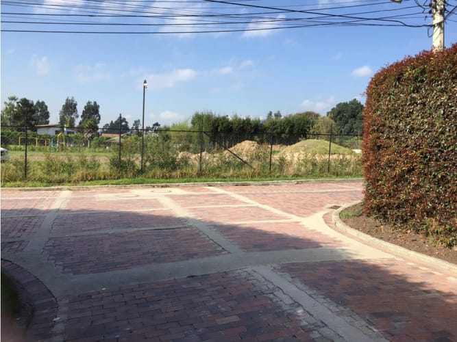 Lote en venta en Fagua, Chía, 2657 m² · foto 10 de 11