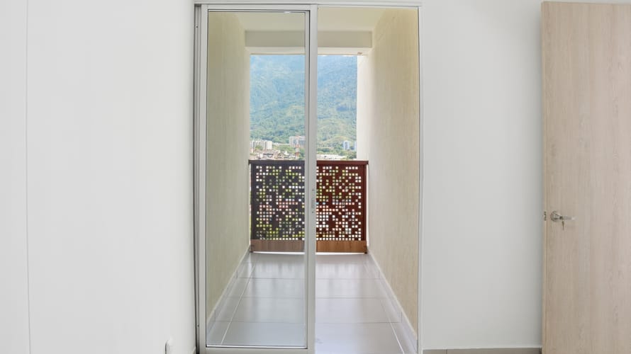 Apartamento de 3 alcobas en venta en Cd. Simon Bolivar Et. Ii, Ibagué, 96 m² · foto 5 de 7