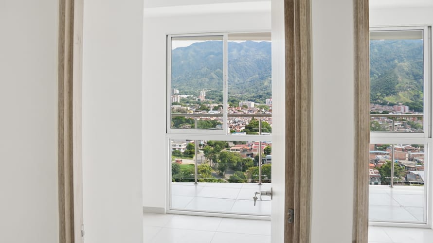 Apartamento de 3 alcobas en venta en Cd. Simon Bolivar Et. Ii, Ibagué, 96 m² · foto 6 de 7