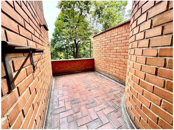 Apartamento de 3 alcobas en venta en Los Balsos, Medellín, 200 m² · foto 7 de 12
