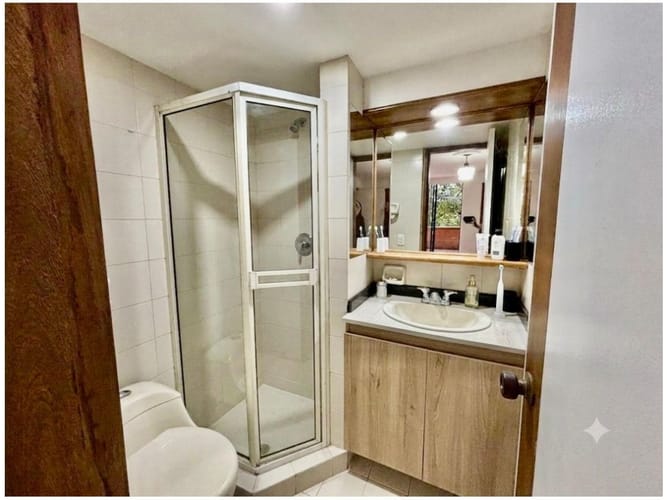 Apartamento de 3 alcobas en venta en Los Balsos, Medellín, 200 m² · foto 12 de 12