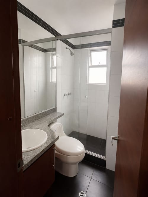 Apartamento de 3 alcobas en venta en Cedritos, Bogotá, 90 m² · foto 4 de 14