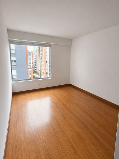 Apartamento de 3 alcobas en venta en Cedritos, Bogotá, 90 m² · foto 5 de 14