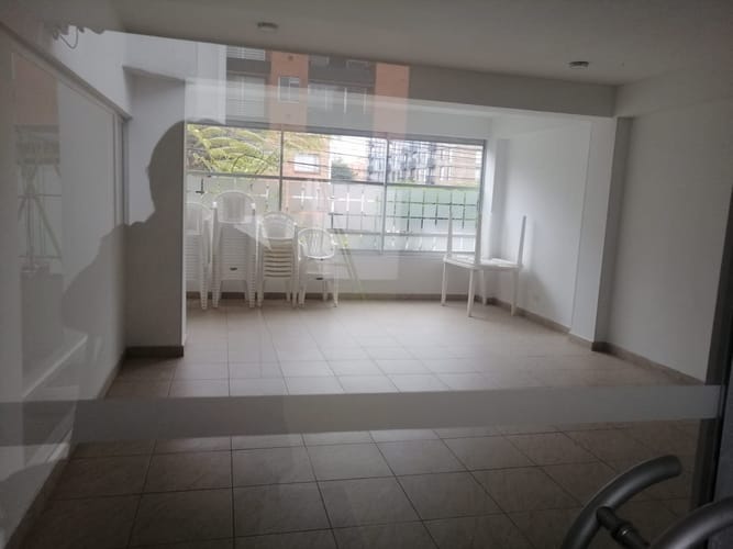 Apartamento de 3 alcobas en venta en Cedritos, Bogotá, 90 m² · foto 10 de 14