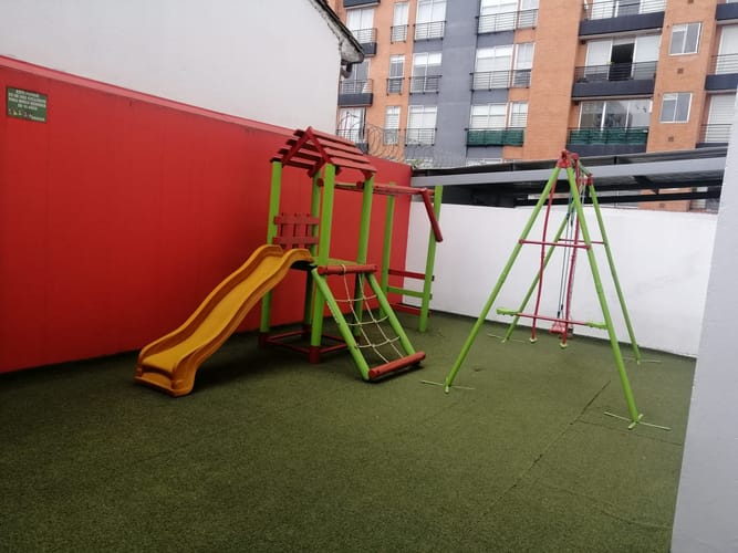 Apartamento de 3 alcobas en venta en Cedritos, Bogotá, 90 m² · foto 11 de 14