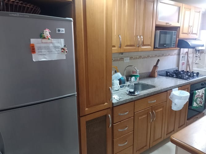 Apartamento de 3 alcobas en venta en Los Colores, Medellín, 67 m² · foto 6 de 24