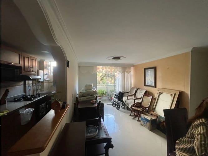 Apartamento de 3 alcobas en venta en Los Colores, Medellín, 67 m² · foto 15 de 24