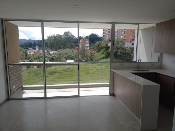 Apartamento de 3 alcobas en venta en La Milagrosa, La Ceja, 64 m² · foto 12 de 24
