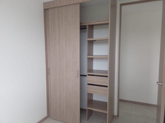 Apartamento de 3 alcobas en venta en La Milagrosa, La Ceja, 64 m² · foto 17 de 24