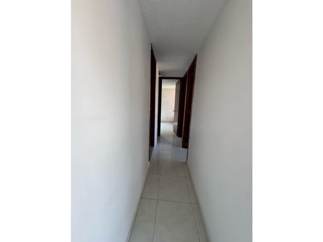 Apartamento de 3 alcobas en venta en Villa Italia, Soacha, 51 m² · foto 7 de 18