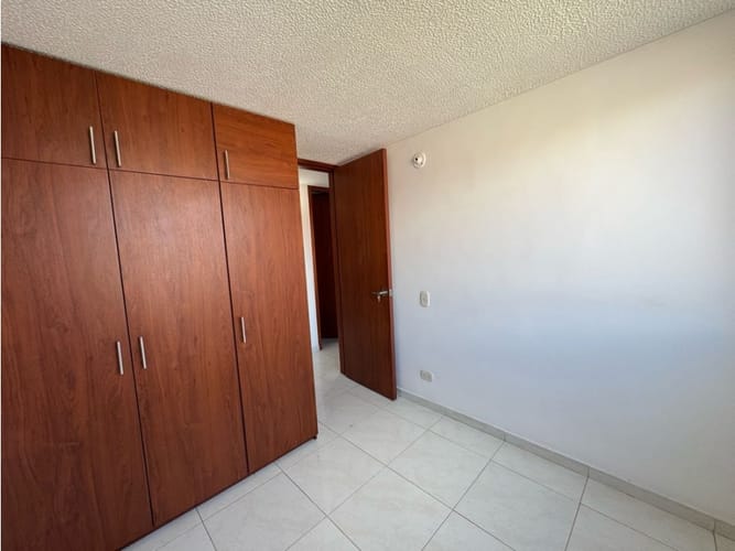 Apartamento de 3 alcobas en venta en Villa Italia, Soacha, 51 m² · foto 10 de 18