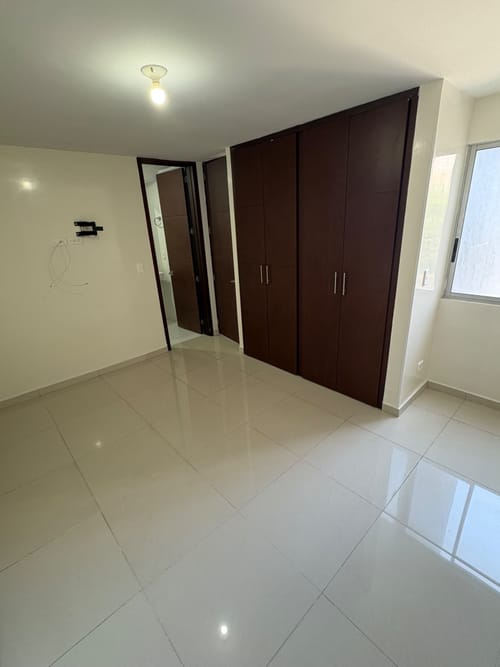 Apartamento de 2 alcobas en arriendo en Anillo Vial, Floridablanca, 64 m² · foto 5 de 8