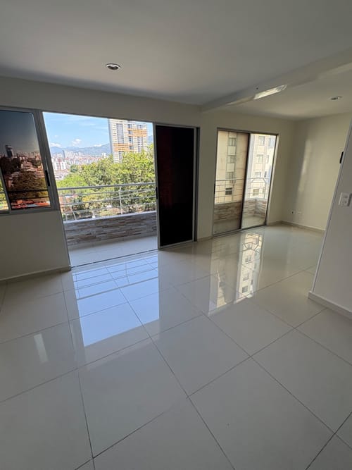 Apartamento de 2 alcobas en arriendo en Anillo Vial, Floridablanca, 64 m² · foto 6 de 8