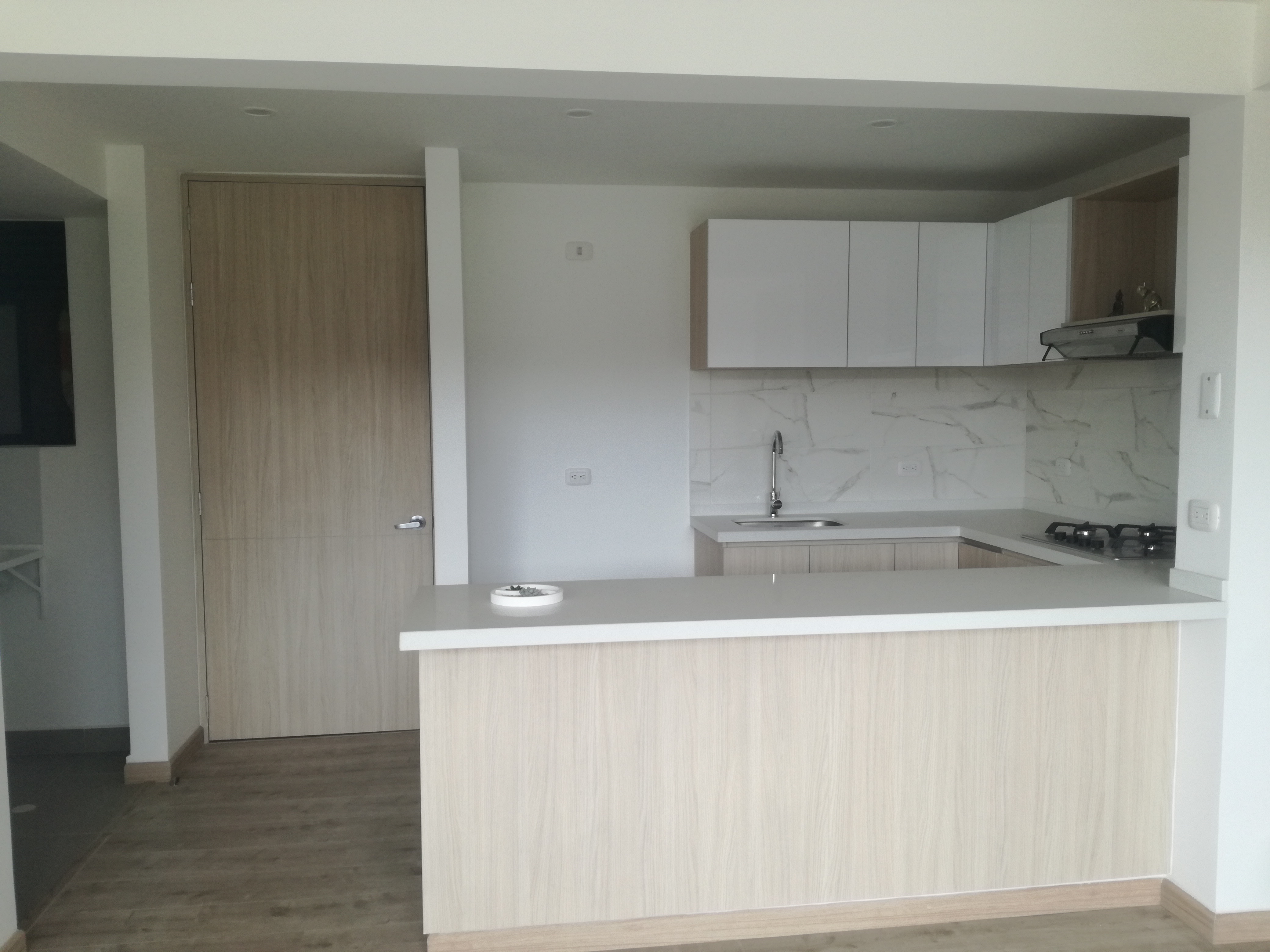 Apartamento en venta en Lagos De Torca, Bogotá · foto 2 de 21