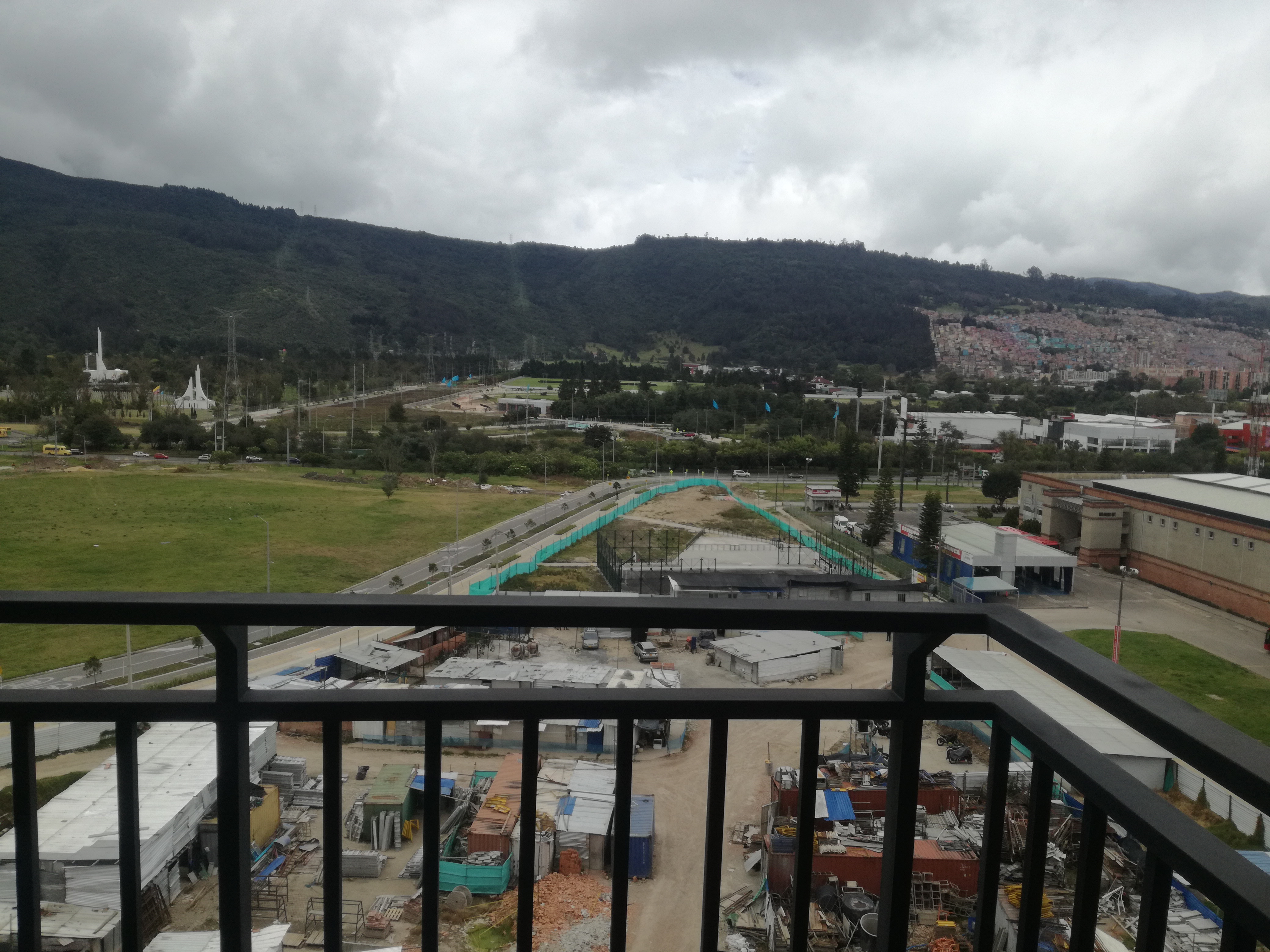 Apartamento en venta en Lagos De Torca, Bogotá · foto 3 de 21