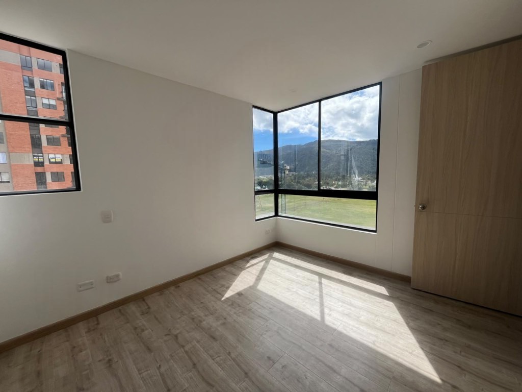 Apartamento en venta en Lagos De Torca, Bogotá · foto 19 de 21