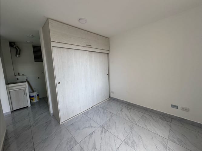 Apartaestudio en venta en Fontibon, Bogotá, 32 m² · foto 7 de 15
