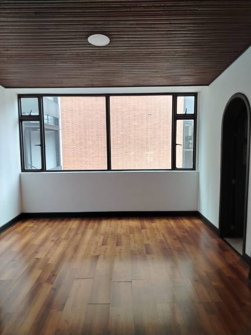 Apartamento de 3 alcobas en venta en Quinta Camacho, Bogotá, 177 m² · foto 12 de 24