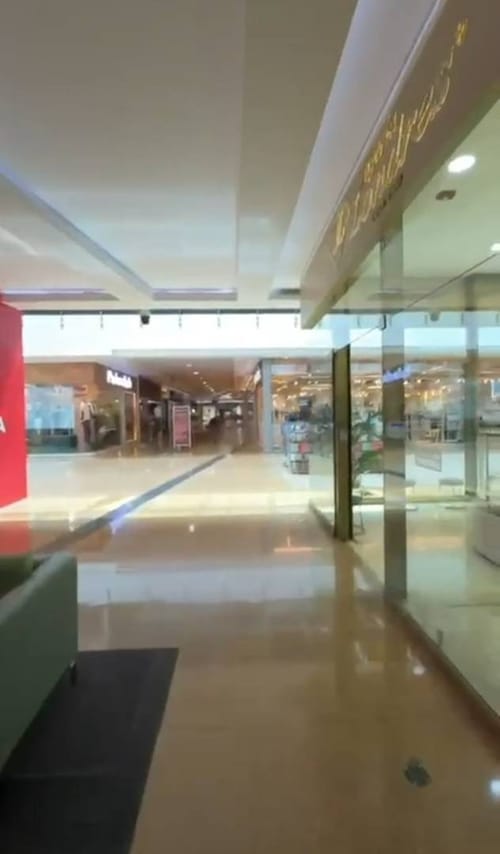 Local en venta en El Poblado, Medellín, 38 m² · foto 5 de 15