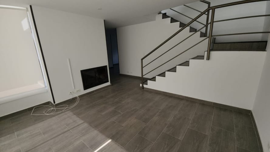 Casa de 3 alcobas en arriendo en El Abra, Cota, 180 m² · foto 3 de 24