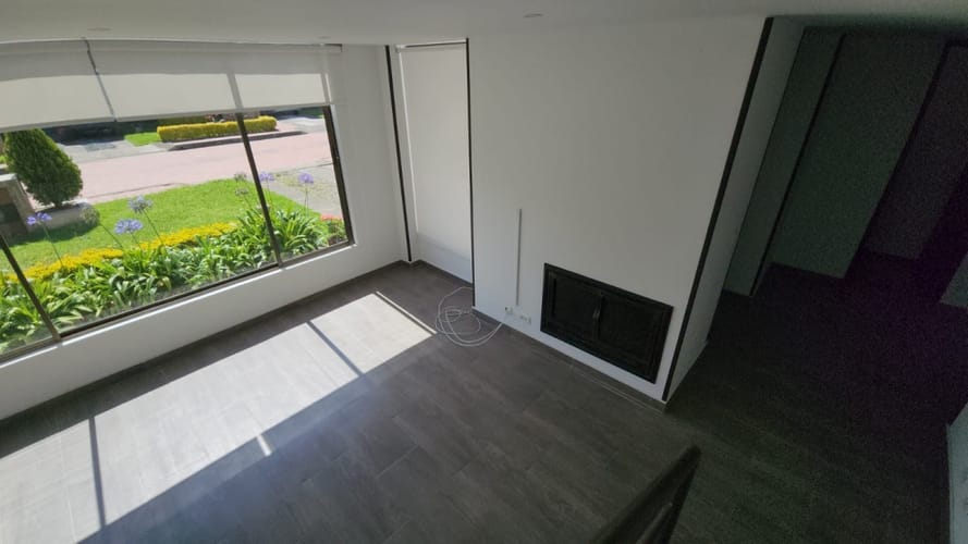 Casa de 3 alcobas en arriendo en El Abra, Cota, 180 m² · foto 4 de 24