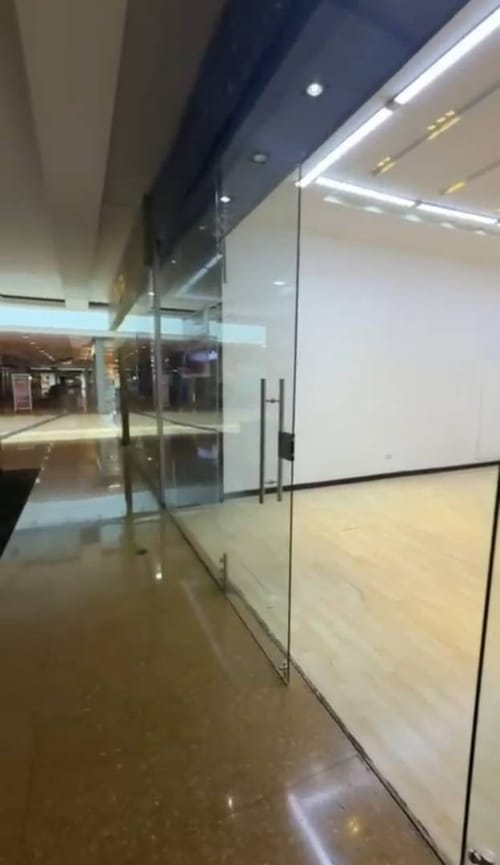 Local en arriendo en El Poblado, Medellín, 38 m² · foto 8 de 15