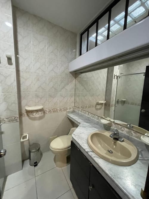 Casa de 7 alcobas en venta en Girardot, Girardot, 400 m² · foto 16 de 17