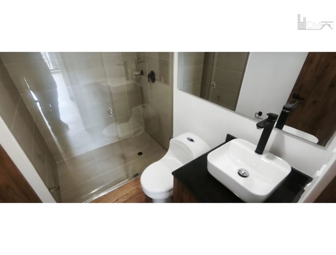 Apartaestudio en venta en Chicó Navarra, Bogotá, 46 m² · foto 8 de 20
