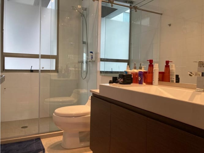 Apartamento de 3 alcobas en venta en Chico Norte, Bogotá, 176 m² · foto 19 de 24