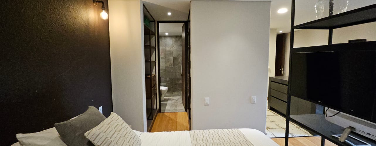 Apartaestudio en venta en La Candelaria, Bogotá, 37 m² · foto 5 de 24