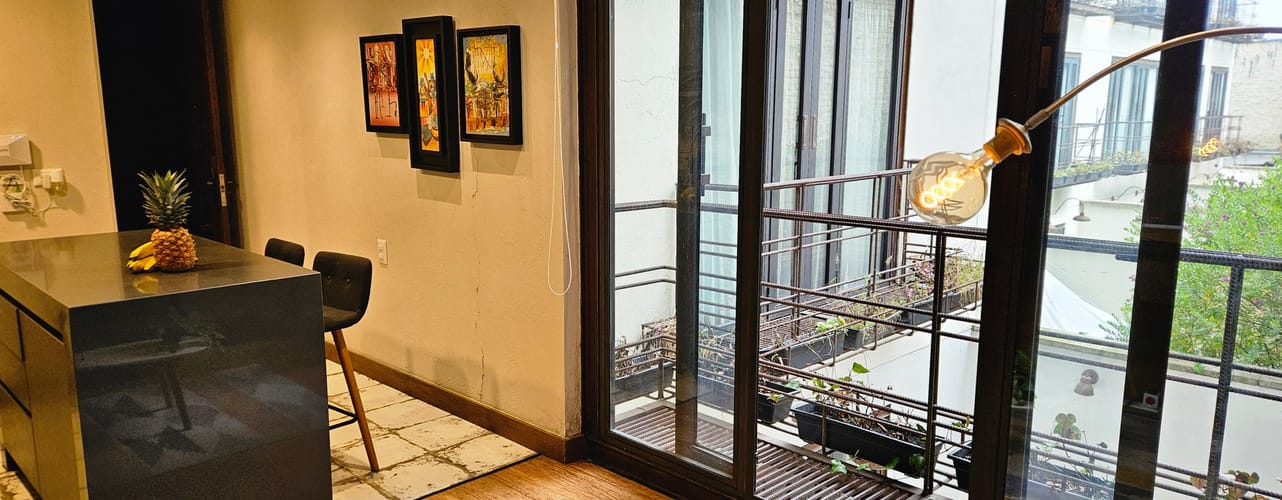 Apartaestudio en venta en La Candelaria, Bogotá, 37 m² · foto 18 de 24