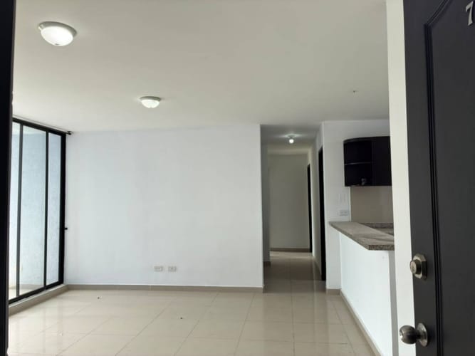 Apartamento de 3 alcobas en venta en Picaleña Y Mirolindo, Ibagué, 80 m² · foto 5 de 20