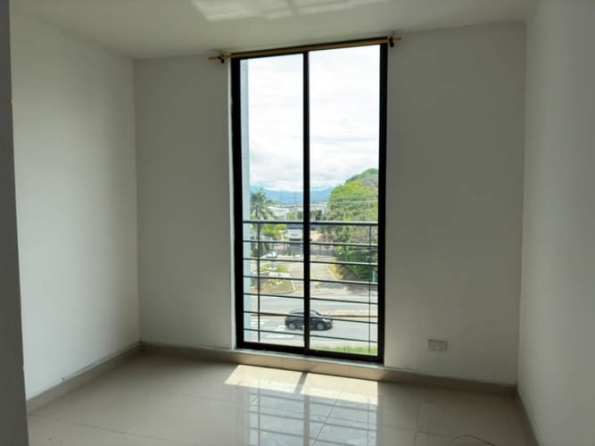 Apartamento de 3 alcobas en venta en Picaleña Y Mirolindo, Ibagué, 80 m² · foto 10 de 20