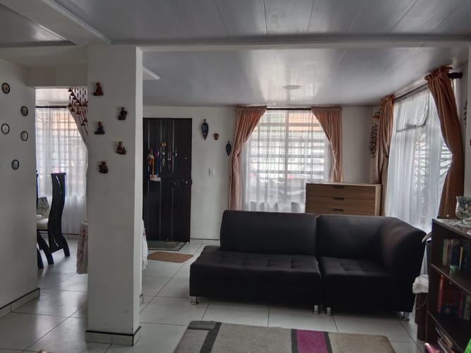 Casa de 6 alcobas en venta en San Mateo, Soacha, 144 m² · foto 7 de 18