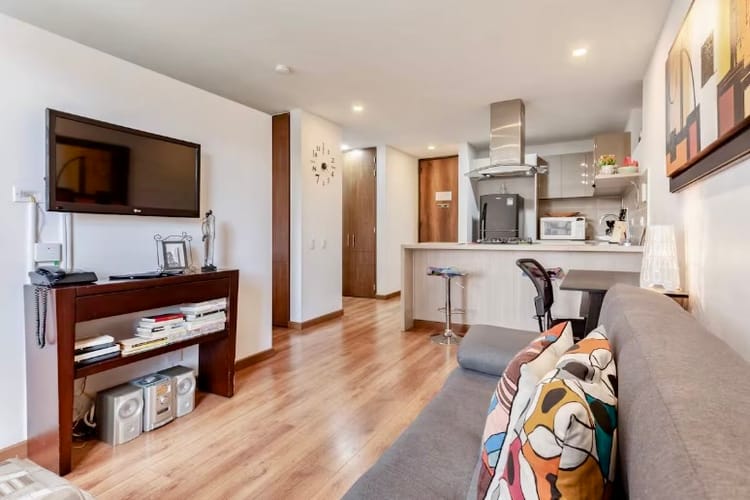 Apartaestudio en venta en Colina Campestre, Bogotá, 40 m² · foto 2 de 20
