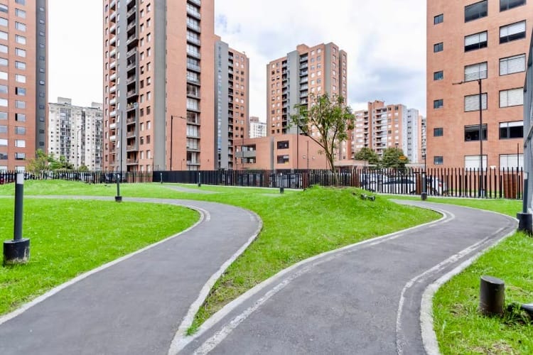Apartaestudio en venta en Colina Campestre, Bogotá, 40 m² · foto 18 de 20