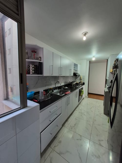 Apartamento de 4 alcobas en venta en Cedritos, Bogotá, 127 m² · foto 13 de 23