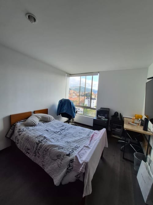 Apartamento de 4 alcobas en venta en Cedritos, Bogotá, 127 m² · foto 17 de 23