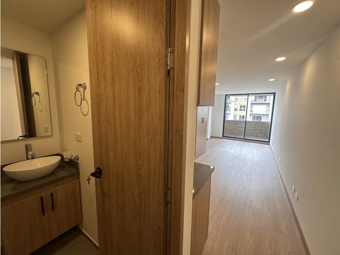 Apartaestudio en venta en Chapinero, Bogotá, 28 m² · foto 3 de 20